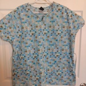 Large Cherokee V-neck Scrub Top